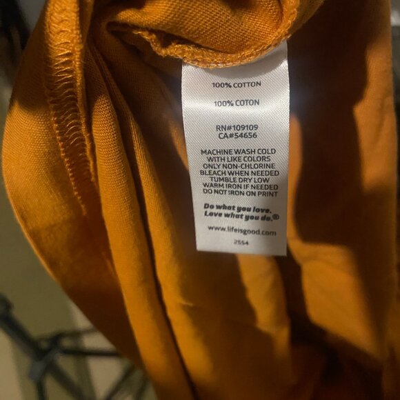 Life is Good Men's Xl Crusher T-Shirt Burnt Orange Sketchy RV Camping Casual - Picture 6 of 7